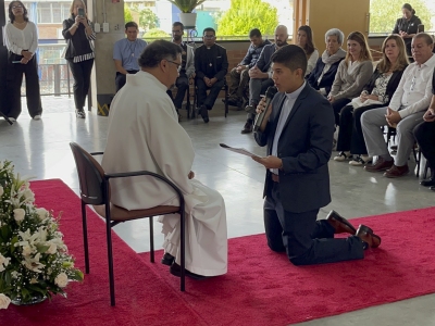 Emisión de los votos religiosos de Mateo y Paulo